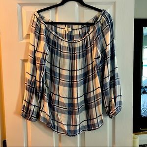 Vince Camuto off the shoulder long sleeve shirt